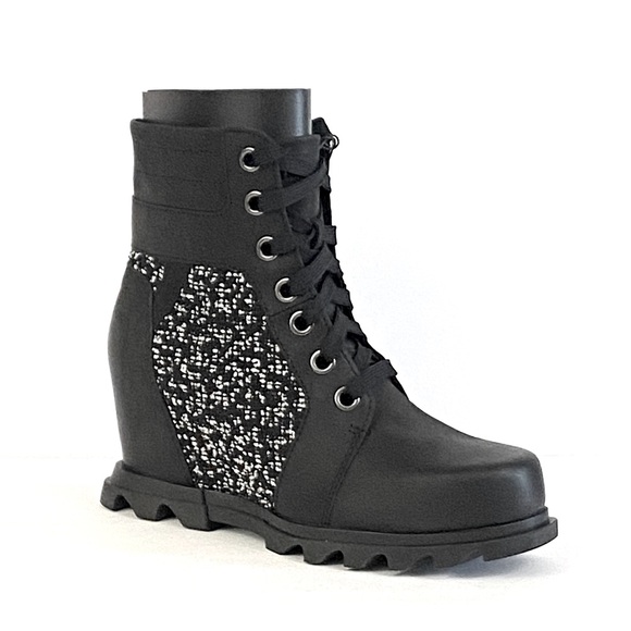 sorel winter wedge boots